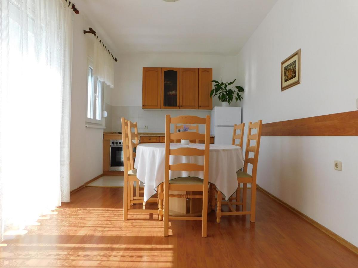 Apartmani Salus Pag Town Exteriér fotografie