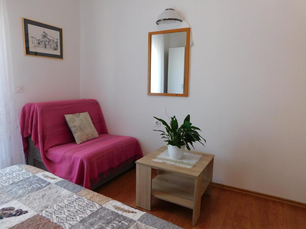 Apartmani Salus Pag Town Exteriér fotografie
