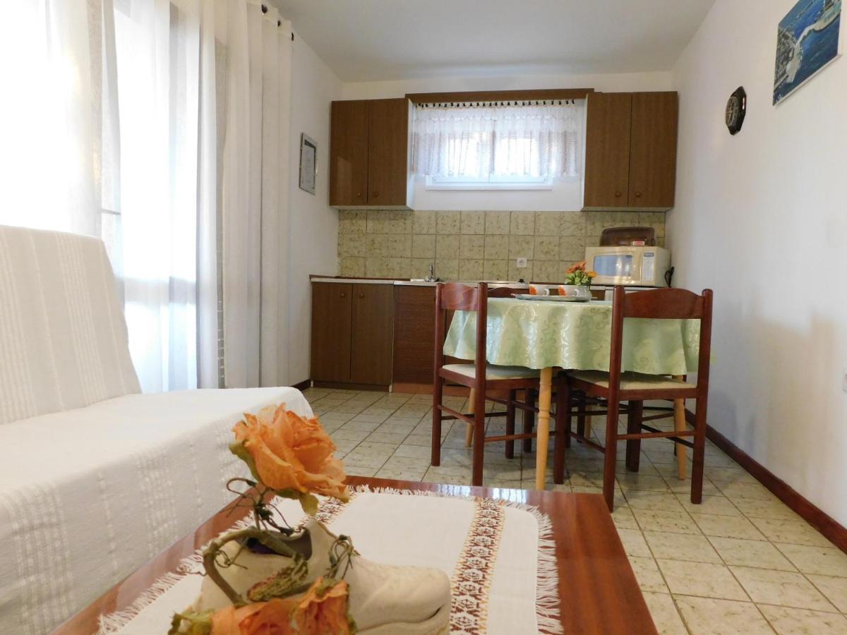 Apartmani Salus Pag Town Exteriér fotografie