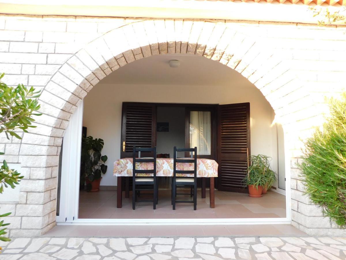 Apartmani Salus Pag Town Exteriér fotografie