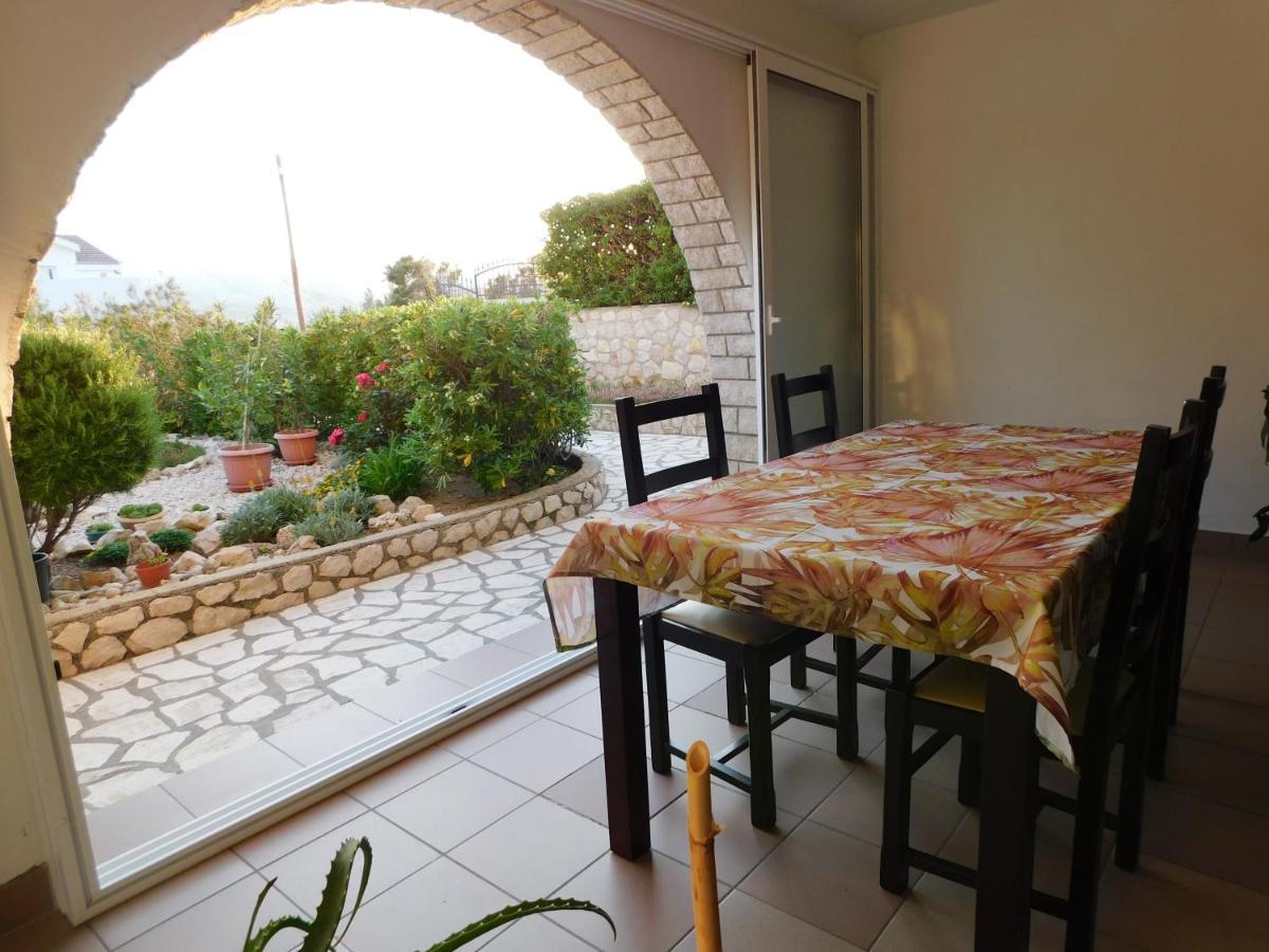 Apartmani Salus Pag Town Exteriér fotografie